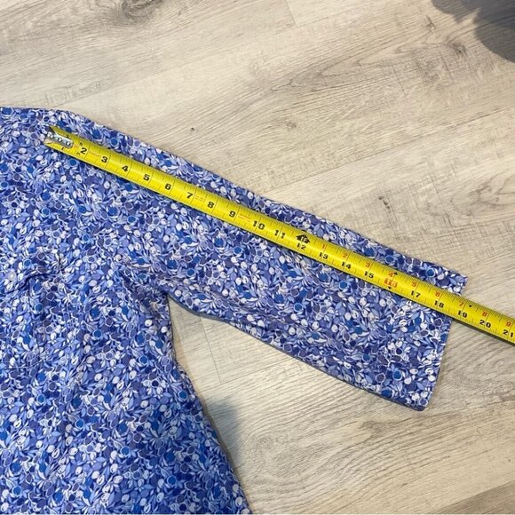 Vintage St. John’s Bay Cottagecore Blue Floral Print 3/4 Sleeve Collared Blouse - Picture 12 of 17